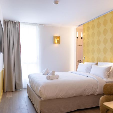 Hotel Kyriad Prestige Paris Asnieres Экстерьер фото