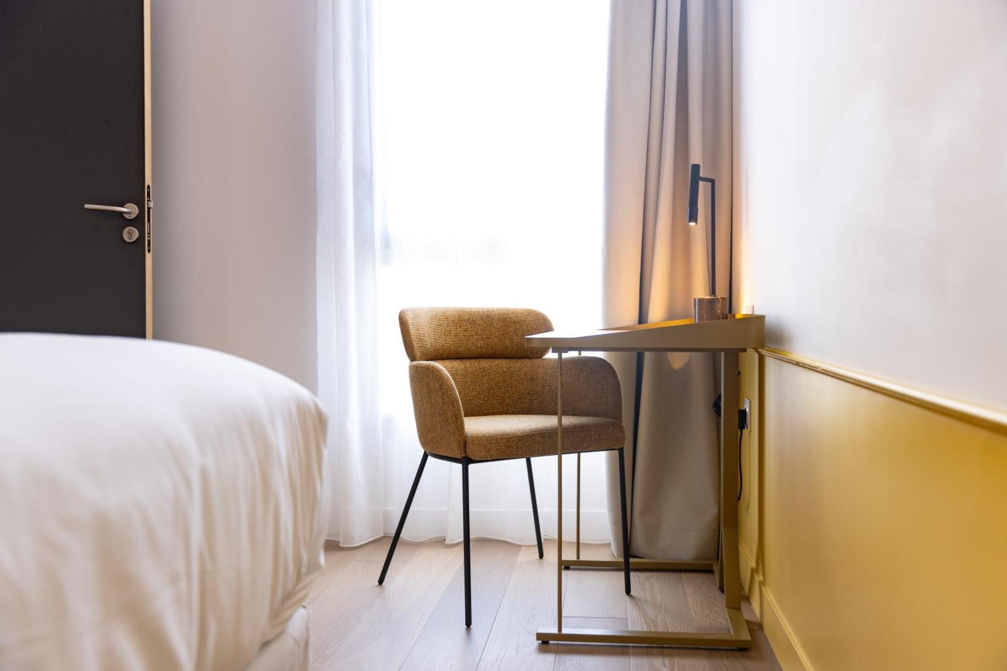 Hotel Kyriad Prestige Paris Asnieres Экстерьер фото