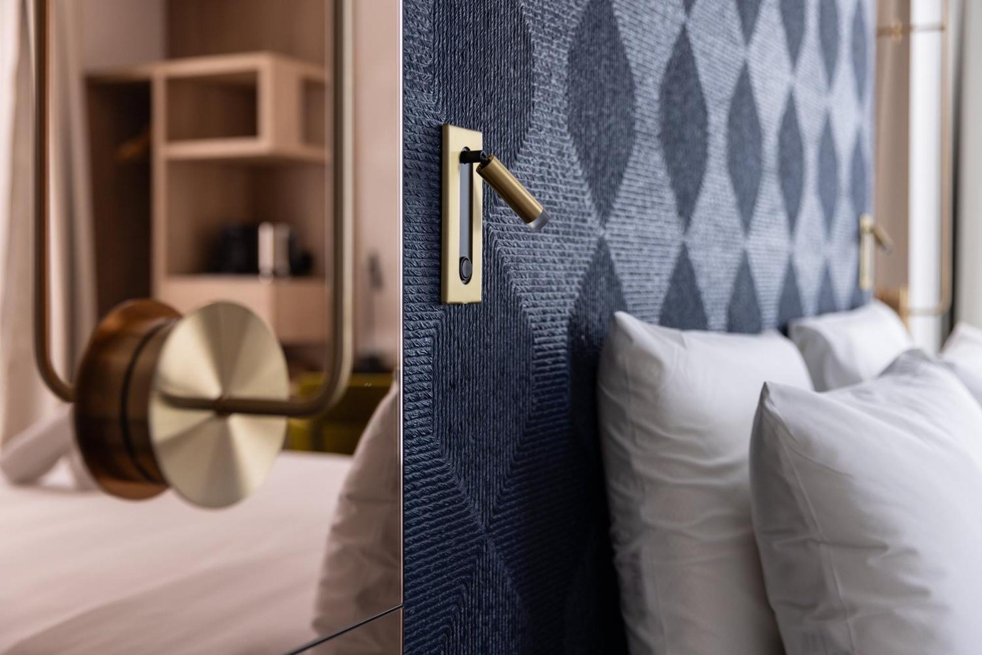 Hotel Kyriad Prestige Paris Asnieres Экстерьер фото